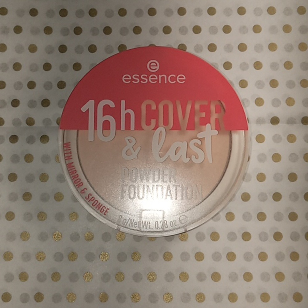 Essence Powder Foundation